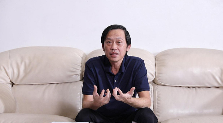Ai cấp phép cho