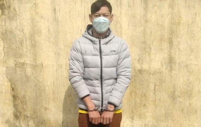 Bị bạn gái đòi nợ, gã trai dùng chiêu 