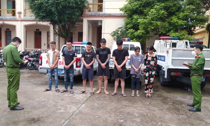 Hải Dương: Nhóm nam nữ tổ chức 