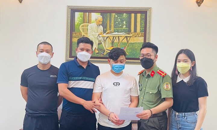 Hải Phòng: Đón lõng, bắt giữ đối tượng truy nã người nước ngoài