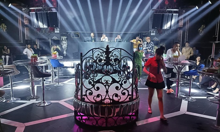 Vĩnh Phúc: Bắt quả tang nhóm mua bán, sử dụng trái phép ma tuý tại Monaco Lounge