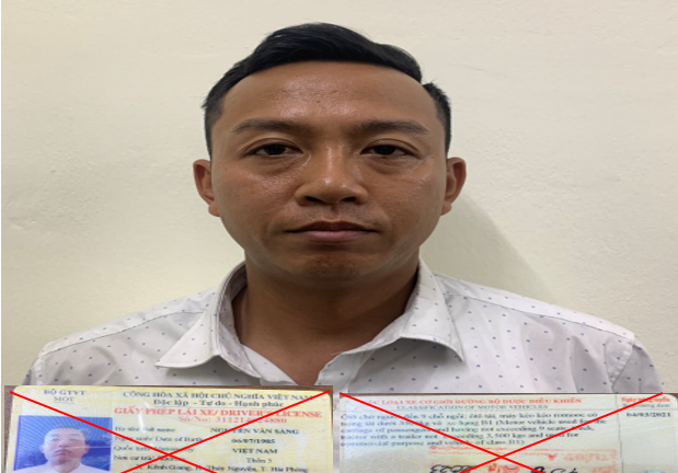 Quảng Ninh: Khởi tố tài xế sử dụng giấy phép lái xe giả