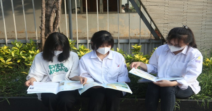 Thí sinh tự tin bước vào ngày cuối kỳ thi tốt nghiệp THPT 2023