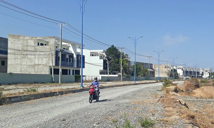 Gỡ khó khăn cho thị trường bất động sản