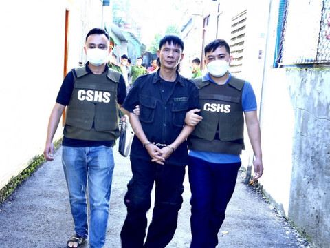 Phá ổ cho vay và đòi nợ của Dũng 