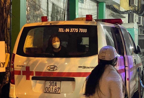 Bộ Y tế yêu cầu xác minh vụ bệnh viện Bảo Sơn để người nghi mắc COVID-19 cách ly trong xe suốt 16 tiếng