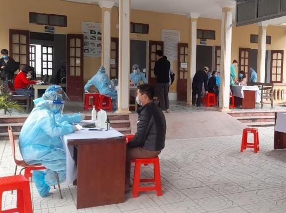 Tin tức thời sự mới nóng nhất 12/12: Nhiều huyện ở Thanh Hóa chuyển học online vì dịch phức tạp