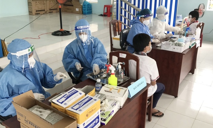 Tin tức thời sự mới nóng nhất 20/12: F0 tăng nhanh, miền Tây xin hỗ trợ thuốc, oxy