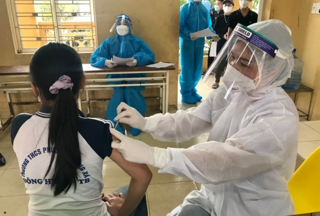 Tin tức thời sự mới nóng nhất 21/12: Địa phương nào để vaccine hết hạn, Giám đốc Sở phải chịu trách nhiệm