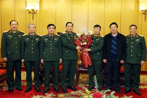 Chủ tịch nước, Thủ tướng Chính phủ, Bộ trưởng Bộ Quốc phòng bổ nhiệm nhân sự mới