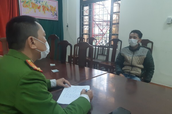 Kẻ bị truy nã tội giao cấu với trẻ em 