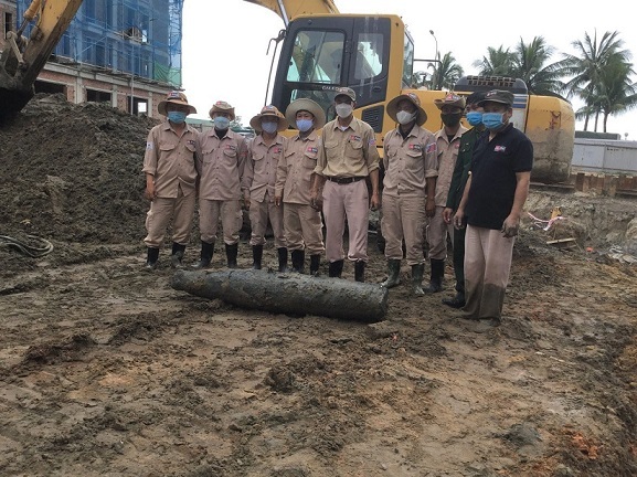 Quảng Bình: Xử lý quả bom 230kg sát chợ Đồng Hới