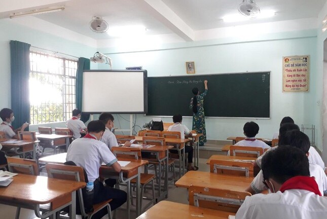 Tin tức thời sự mới nóng nhất 10/3: Đồng Nai tăng cấp độ dịch, 22 nghìn học sinh trở thành F0