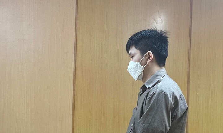 Tổ chức nhập cảnh trái phép vào Việt Nam, bị cáo lĩnh 2 năm tù