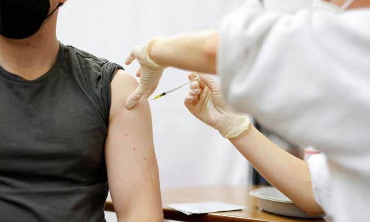 Tiêm ít nhất 87 mũi vắc xin Covid-19, người đàn ông ở Đức bị điều tra 