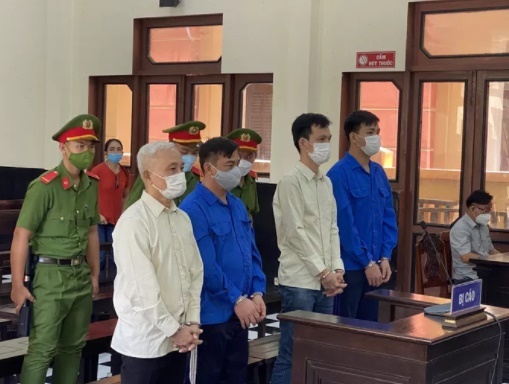 Tiền Giang: Tuyên án Giám đốc bệnh viện thuê côn đồ giết người vì ghen 