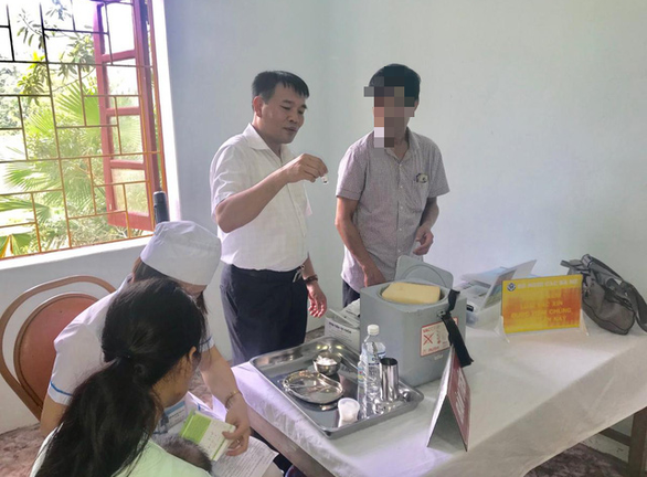 Giám đốc CDC Hà Giang và 2 cấp dưới nhận 770 triệu đồng 