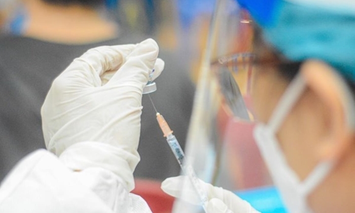 Bộ Y tế: Các địa phương đề xuất nhu cầu tiêm mũi 4 vaccine phòng COVID-19 trước 25/5