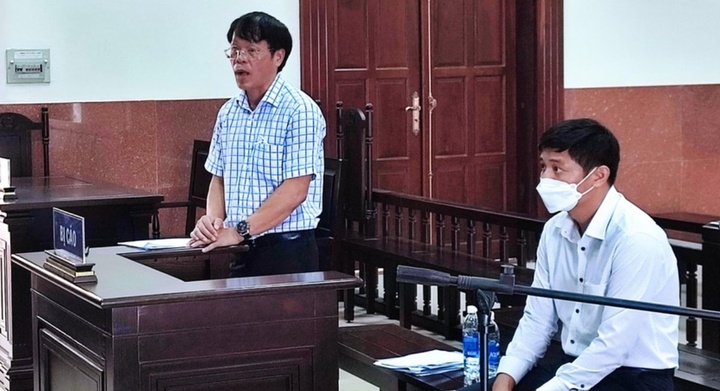 Vụ chìm tàu ở Cần Giờ làm 9 người chết: Giảm thời gian thử thách cho 2 bị cáo