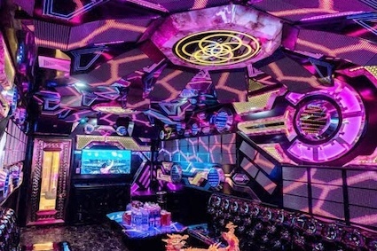 Điều tra vụ thiếu nữ tử vong sau khi vào quán karaoke ở Hải Dương