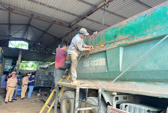 Tin thời sự mới nóng nhất 27/6: Quảng Bình xử phạt hơn 800 trường hợp vi phạm giao thông
