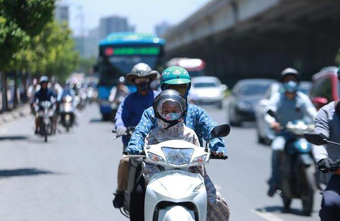 Nắng nóng ở miền Bắc và miền Trung duy trì đến khi nào?
