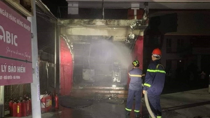 Vụ đốt ATM ngân hàng ở Hải Phòng: Nghi phạm mua 30 nghìn tiền xăng phóng hỏa