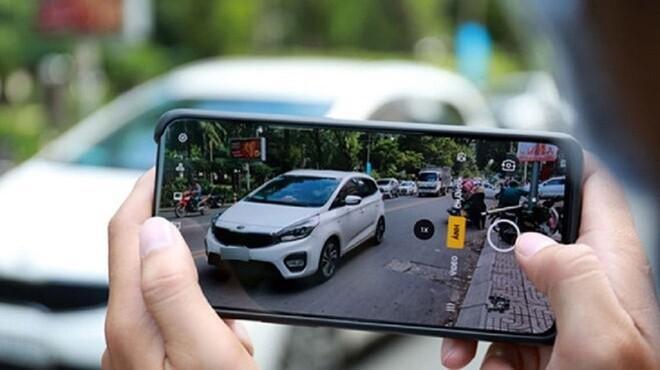 Làm cách nào để gửi clip vi phạm giao thông cho CSGT?