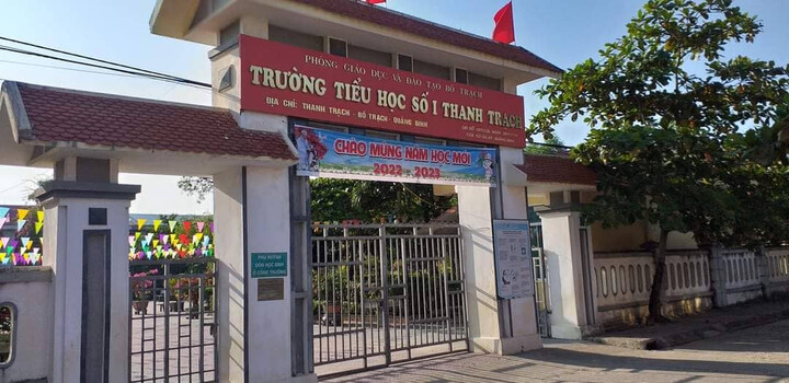 Quảng Bình: Một học sinh tiểu học ngã từ tầng 2 xuống sân trường