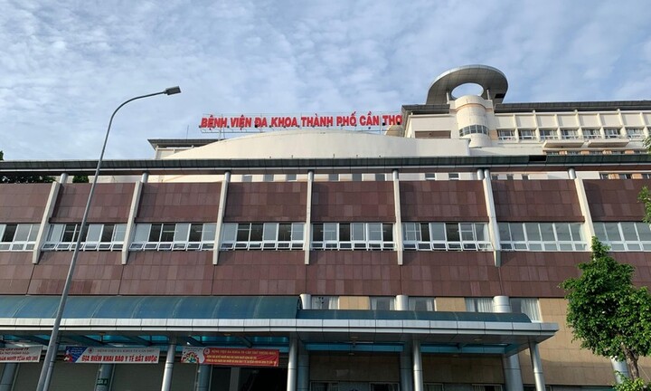 Vì sao Giám đốc Bệnh viện Đa khoa Cần Thơ bị kỷ luật?