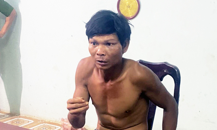 Bắt kẻ dùng cuốc sát hại người đàn ông, đập phá ô tô 