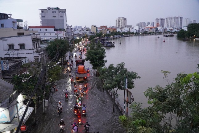 Tin thời sự mới nóng nhất 7/11: Nam Bộ sắp đón triều cường, nguy cơ ngập úng diện rộng