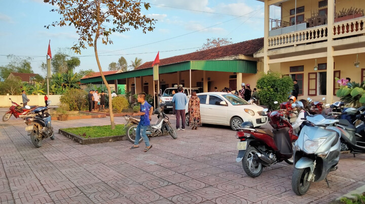 Hà Tĩnh: Nữ hiệu trưởng tử vong tại phòng làm việc 