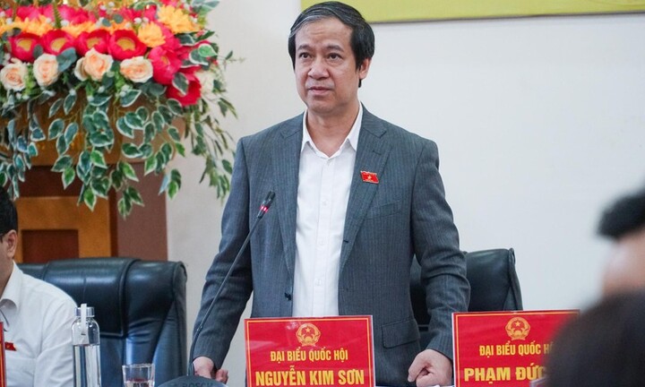 Bộ trưởng Bộ GD&ĐT: Cố gắng tăng phụ cấp cho giáo viên từ 1/7/2023