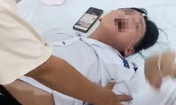Tây Ninh: Ăn kẹo từ người lạ cho, hai học sinh lên cơn co giật, khó thở