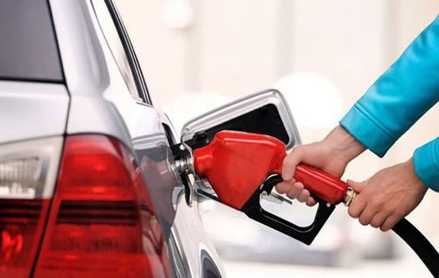Giá xăng dự báo tiếp tục giảm trong ngày 21/12