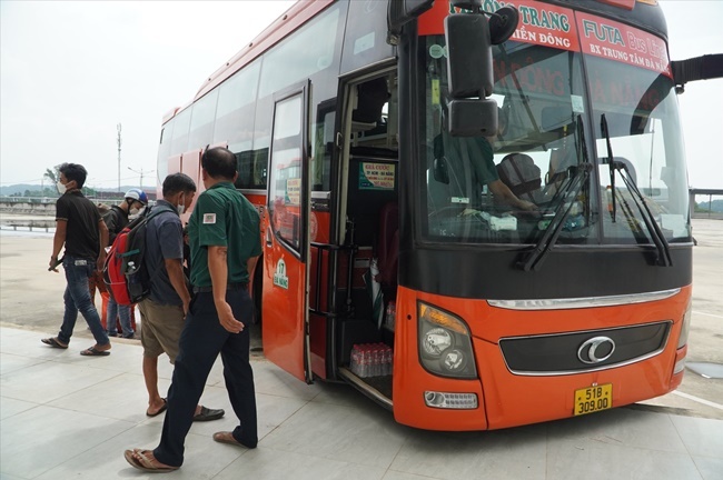 Tin thời sự mới nóng nhất 31/12: TP.HCM cấm xe khách giường nằm vào nội đô