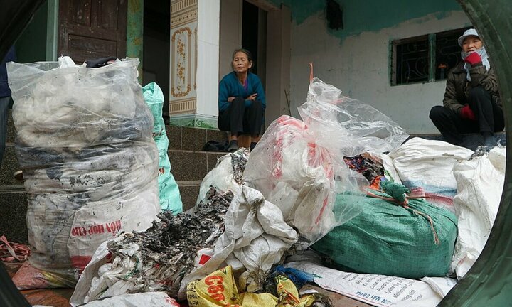 Tin thời sự mới nóng nhất 7/1: Một gia đình ở Thanh Hóa phải di tản vì đồ đạc liên tục bốc cháy