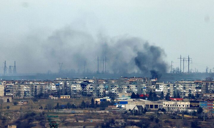 Nga siết vòng vây ở