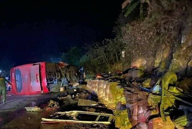 Xe khách quá hạn đăng kiểm gây TNGT 3 người tử vong: Khởi tố vụ án 