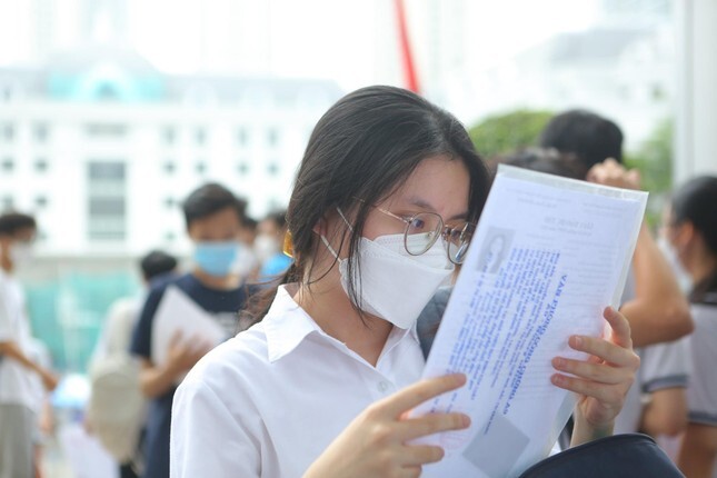 Tin thời sự mới nóng nhất 17/2: Hà Nội lấy ý kiến về việc thi 3 hay 4 môn vào lớp 10