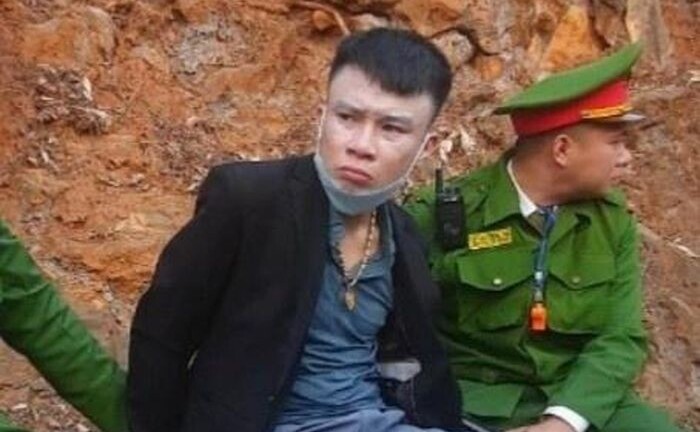 Bắt đối tượng đi ô tô chở gần 2.000 viên ma tuý