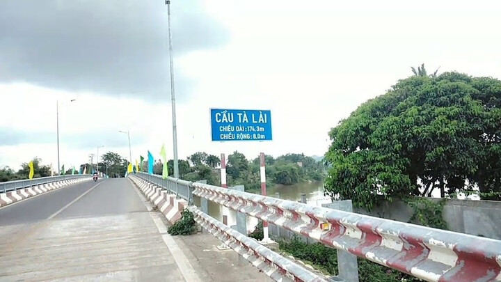 Tìm thấy thi thể nam sinh lớp 10 dưới sông Đồng Nai