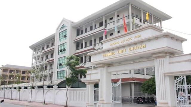 Vụ nữ sinh trường chuyên tự tử: Lớp 