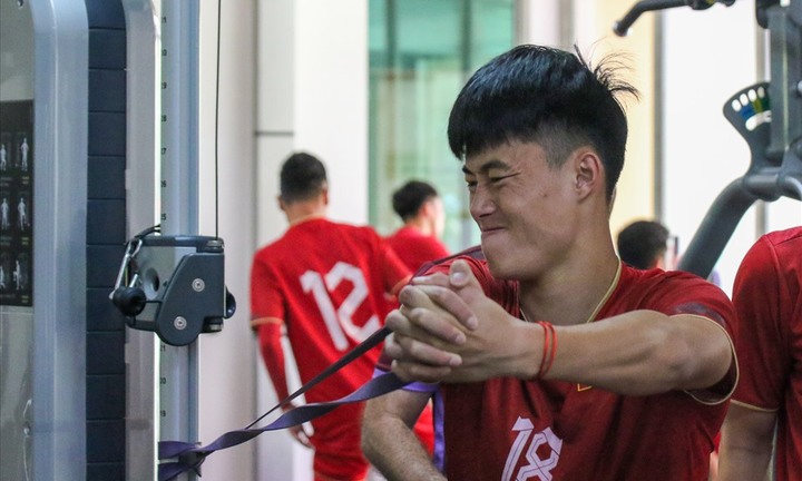 SEA Games 32: U22 Việt Nam siết chặt chế độ ăn uống trước trận đấu với U22 Malaysia
