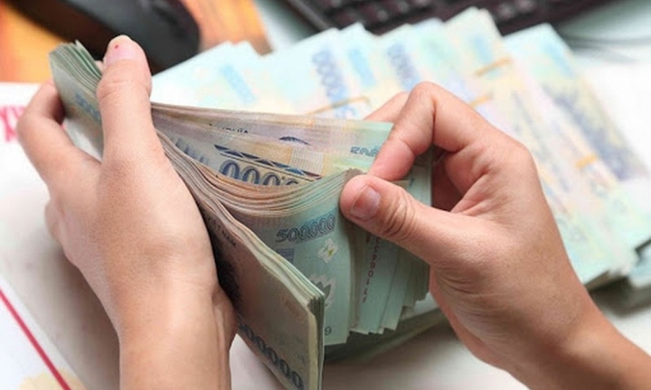 Tăng lương cơ sở lên 1,8 triệu đồng/tháng từ ngày 1/7/2023 