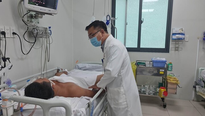 TP.HCM chỉ đạo đảm bảo tính mạng cho bệnh nhân ngộ độc botulinum