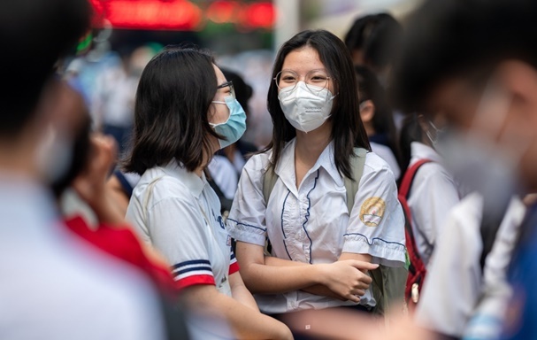 TP.HCM: Hơn 96.300 học sinh làm thủ tục thi vào lớp 10