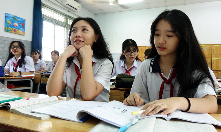 Cập nhật đề thi, đáp án gợi ý môn Tiếng Anh vào lớp 10 tại TP.HCM chuẩn nhất, chi tiết nhất