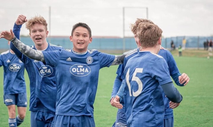 Cầu thủ Việt kiều được HLV Troussier triệu tập lên U23 Việt Nam là ai?